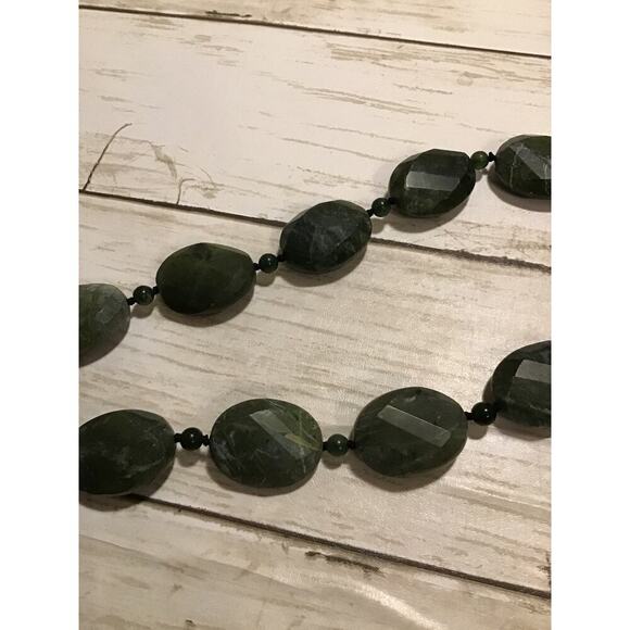 Serpentine Artisan Necklace Handcrafted 💚GORGEOUS HEALING 18”🧘‍♀️ - Picture 4 of 16